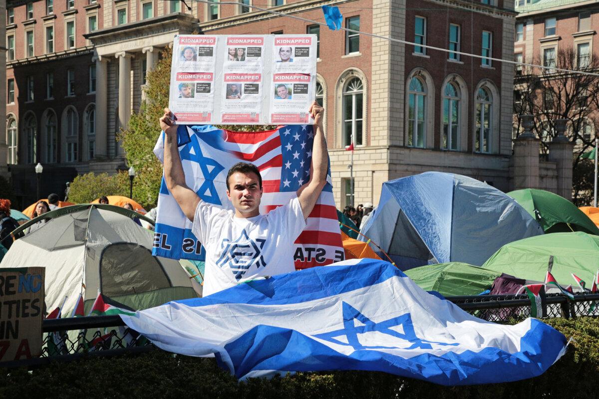 Isidore Karten is Jewish and does not support the protest encampment on the Columbia University campus in New York City on April 23, 2024. (Richard Moore/The Epoch Times)