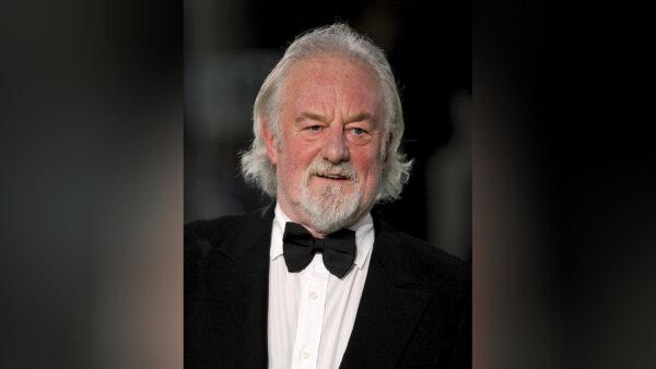Actor Bernard Hill, of ‘Titanic’ and ‘Lord of the Rings,’ Dies at 79