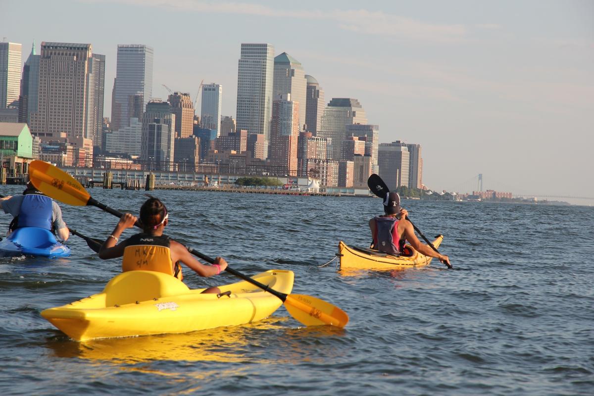 In addition to tours, Manhattan Kayak Co. offers kayak rentals for those who wish to explore the waterways independently. (Courtesy of Manhattan Kayak Co.)