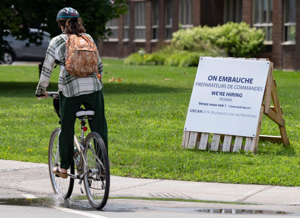 Canada Gained 14K Jobs in March; Unemployment Unchanged at 6.7 Percent