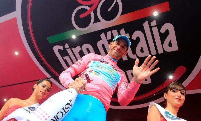 Nibali Rides to Phenomenal Giro d’Italia Stage 18 Win, Opens Huge Gap Over Evans