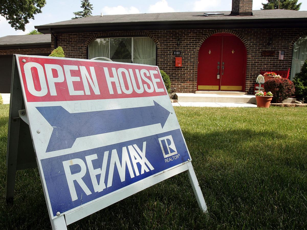 Canada’s Housing Market Inches Higher for the Time Being