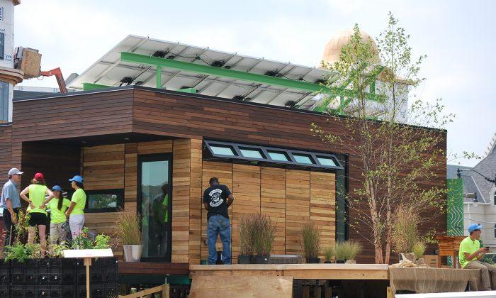 California Regulators Propose Reducing Incentives for Rooftop Solar