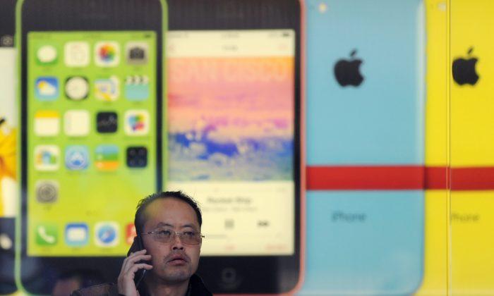 China’s Hacker Black Market Turns Sights on Smartphones