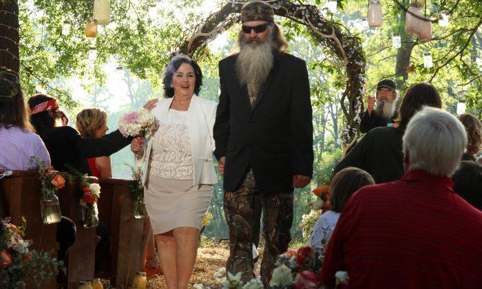 ‘Duck Dynasty’ Phil Robertson’s Wife, Miss Kay, Explains Why She Didn’t Leave Him After He Cheated and Abused