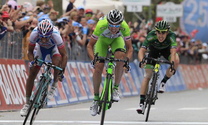 Canola Takes Breakaway Win for Bardiani in Giro d'Italia Stage 13