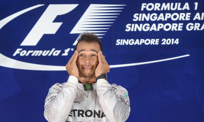 Hamilton Wins F1 Singapore Grand Prix, Leads Points as Rosberg Retires