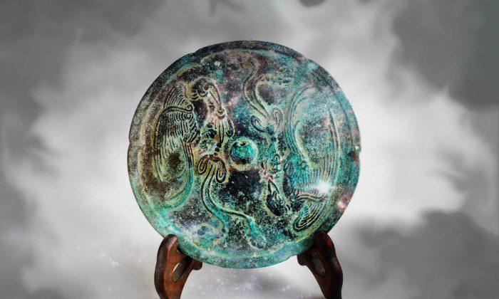 Ancient Wonders: The Secret of Real-Life Magic Mirrors in the Far East