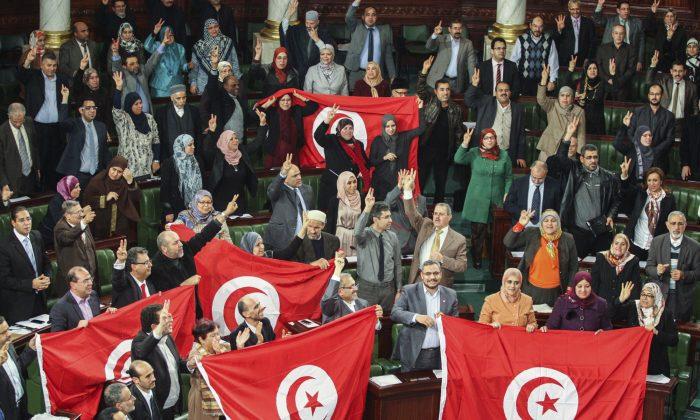 Tunisian Democracy Group Wins Nobel Peace Prize