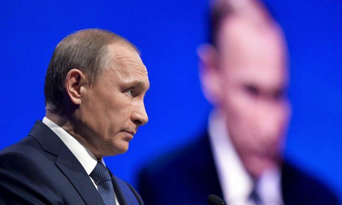 Putin Denounces Soviet Founder Lenin