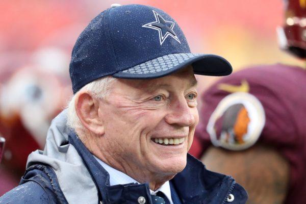 Dallas Cowboys owner Jerry Jones (Rob Carr/Getty Images)