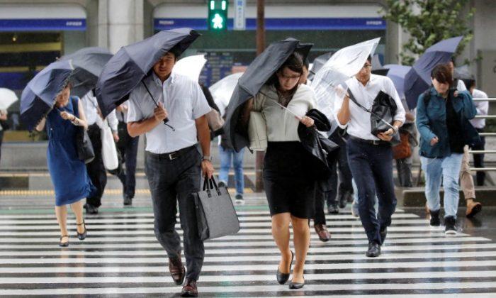 Japan Bracing as Strong Typhoon Heads for Tokyo
