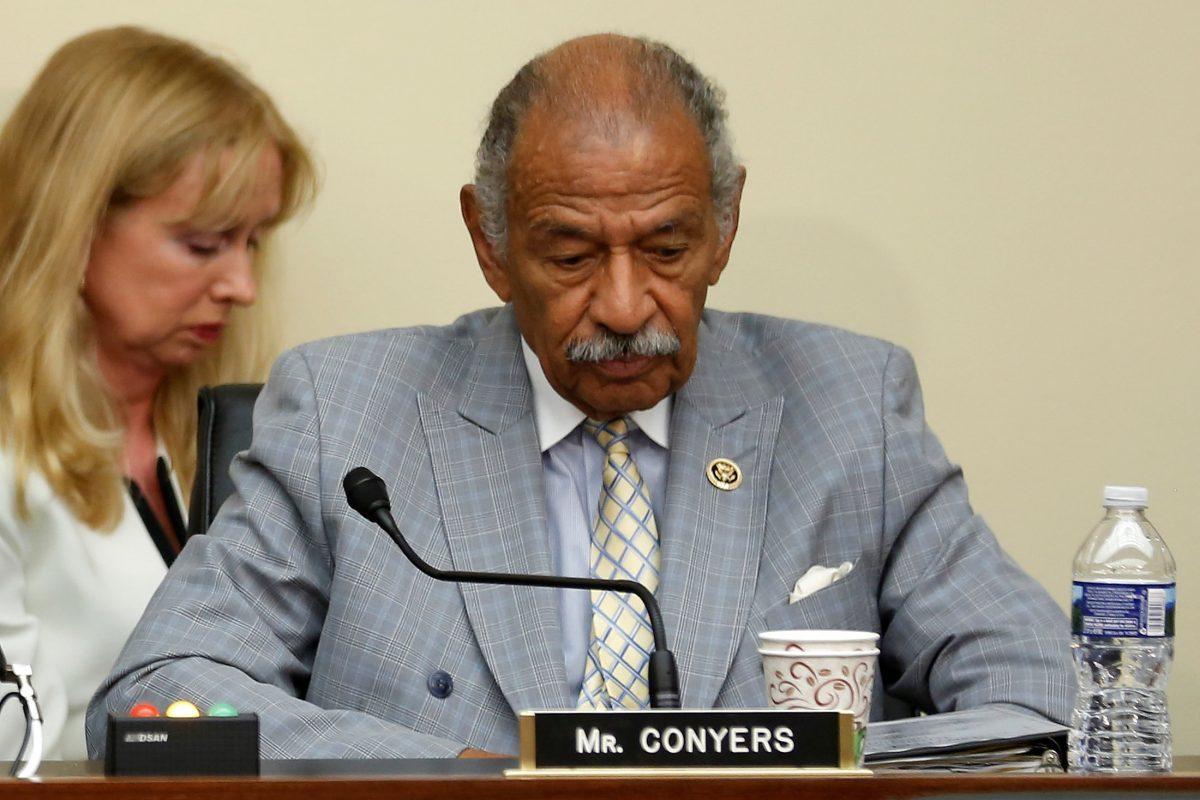 U.S. Representative John Conyers (D-MI) participates in a House Judiciary Committee hearing on Capitol Hill in Washington, on July 12, 2016. (Jonathan Ernst/Reuters)