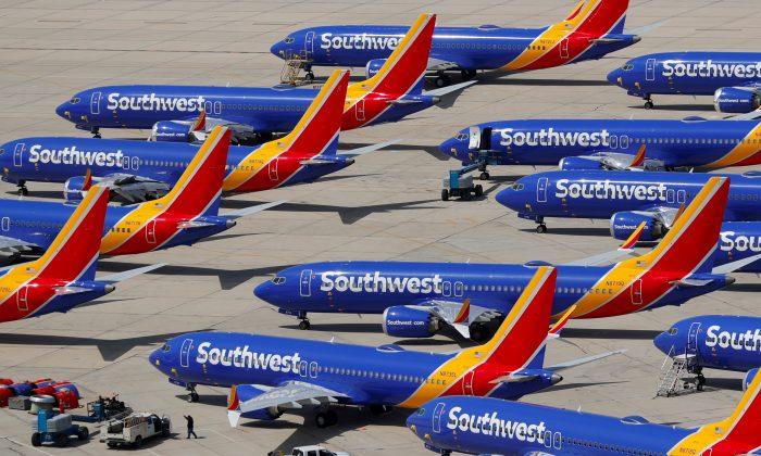 Southwest Airlines Asks Court to Reject Effort to Block COVID-19 Vaccine Mandate