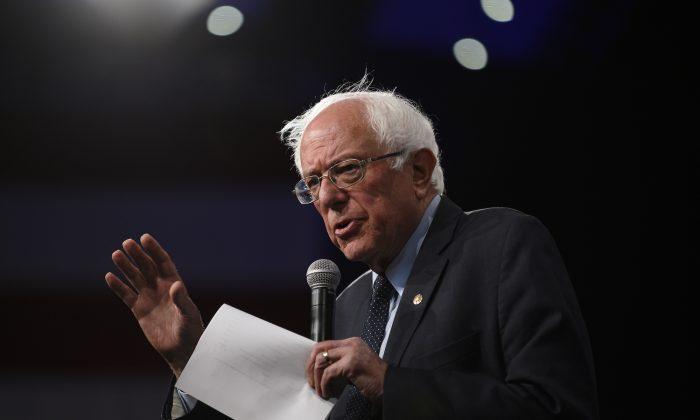 Bernie Sanders: Comparing My Socialism to Venezuelan Dictator’s is ‘Extremely Unfair’