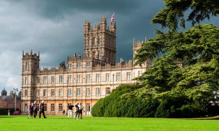 How to Discover England on the Downton Abbey Trail