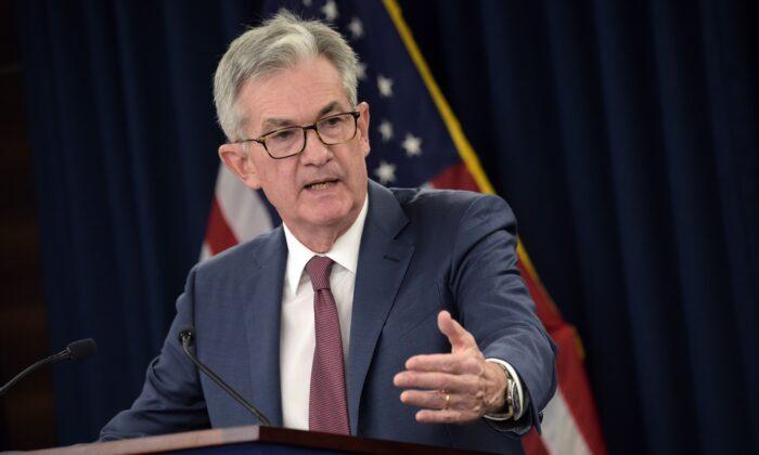 Fed Cuts Rate for 3rd Time This Year, Signals Pause in Reductions