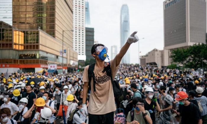 Hong Kong Demonstrators Are the Real Social Justice Warriors