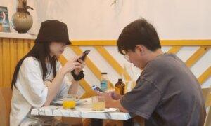 Get Off the Internet: More Dates, Chats to Go Offline