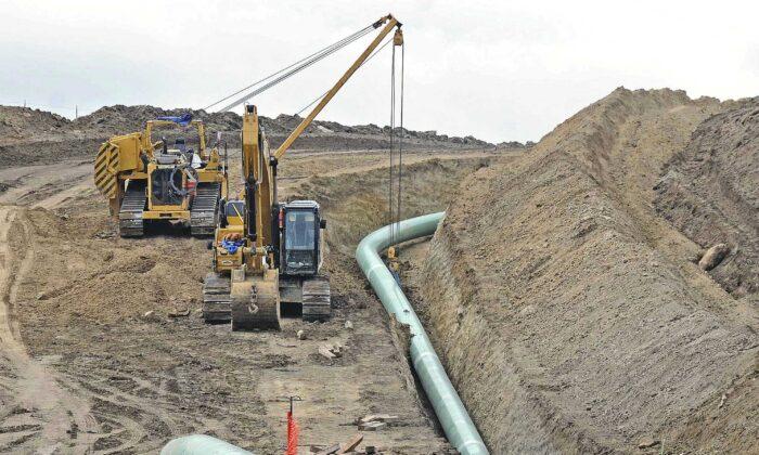 Dakota Access Pipeline Operator Faces $93,000 in Fines, Transportation Department Says
