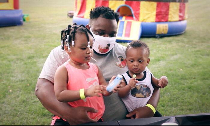 Detroit Dad Starts ‘Father’s First’ Movement, Urges Men to Embrace Fatherhood