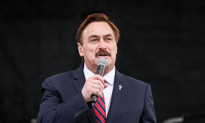 Mike Lindell on Cancel Culture: ‘We Have to Make a Stand and Not Back Down’