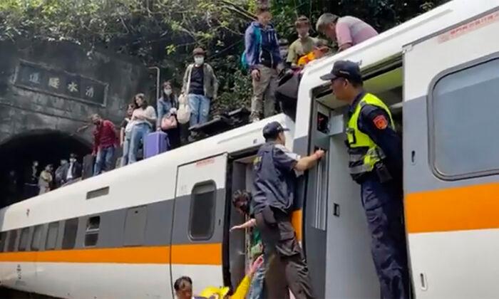 Taiwan Prosecutors Seek Arrest in Deadly Train Crash