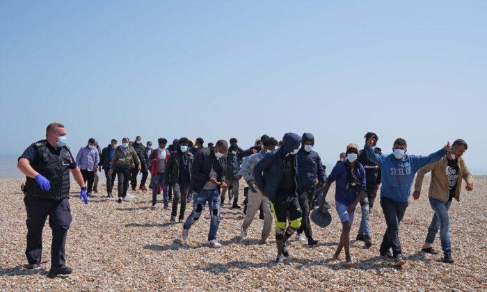 English Channel Crossings Continue as Numbers Approach 2020 Record
