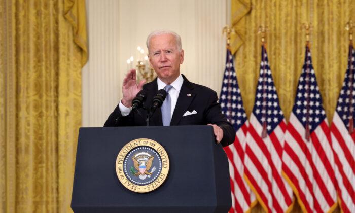 Biden: No Way to Withdraw US Military From Afghanistan Without ‘Chaos’