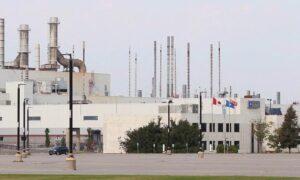 Hundreds of Auto Workers Laid Off as GM Halts Production at Ontario EV Facility