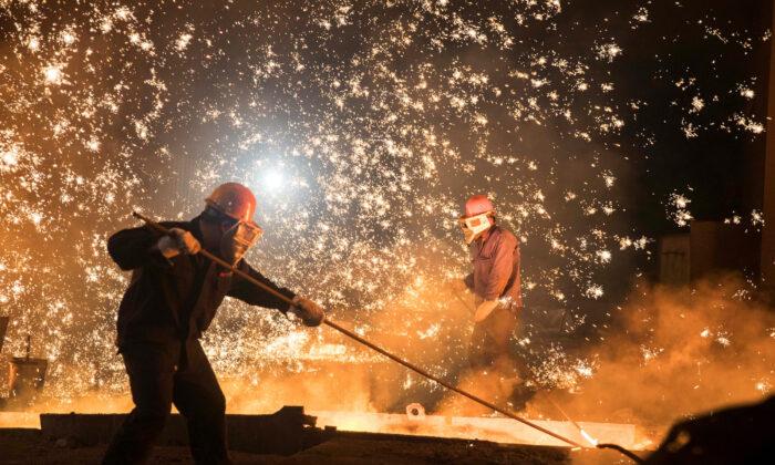 China’s Property Distress Sours Steel Sector in Warning Sign for Economy