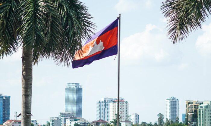 Cambodia Delays ‘Repressive’ Internet Gateway Amid Criticism From Rights Groups