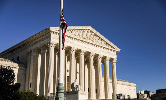 Following Landmark 2nd Amendment Decision, SCOTUS Overturns Appeals Court Decisions in 4 States