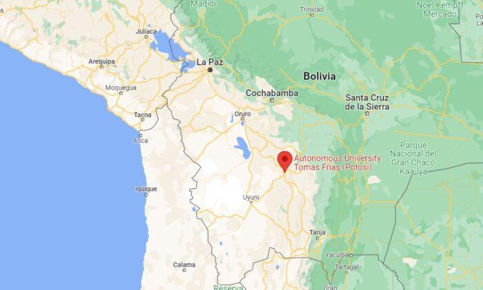 4 Die as Gas Grenade Sets Off Student Stampede in Bolivia
