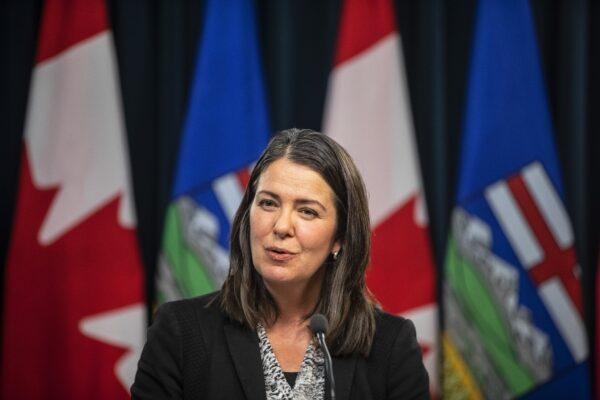 Alberta Premier Danielle Smith holds a first press conference in Edmonton, on Oct. 11, 2022. (The Canadian Press/Jason Franson)