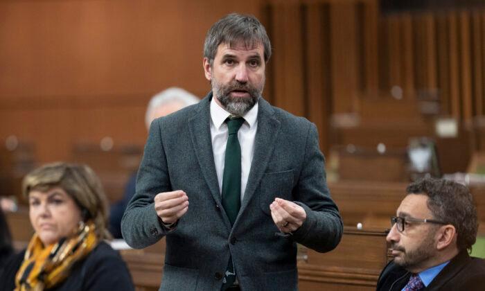 Canada’s Environment Minister Threatens Criminal Sanctions Against Coal-Burning Provinces