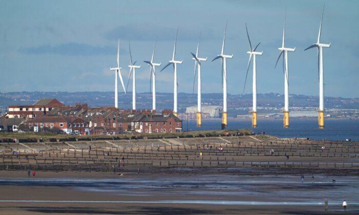 Wind Power Is UK’s Biggest Electricity Source for 1st Time