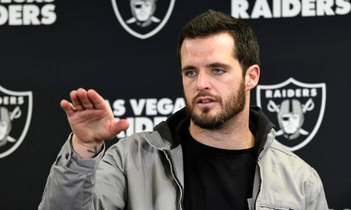 Derek Carr Agrees to 4-year Contract With Saints ‘Worth up to $150M’