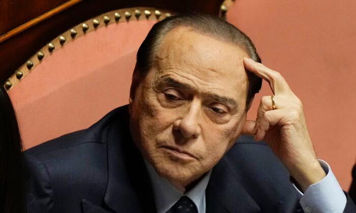 Italy’s Berlusconi Has Leukemia, Lung Infection, Doctors Say