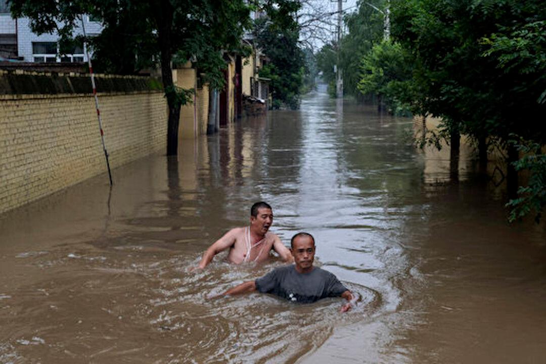 Record-Breaking Rainfall Triggers Disaster Alerts in Beijing and Surrounding Areas