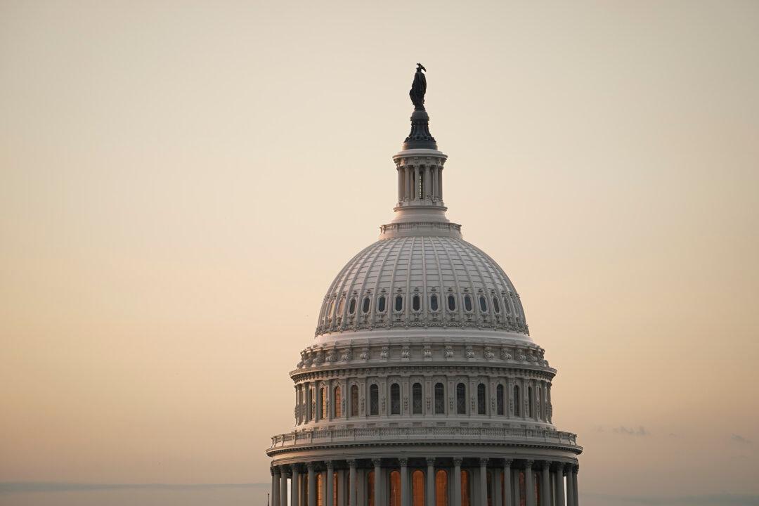 Heightened Risk of Government Shutdown : Goldman Sachs