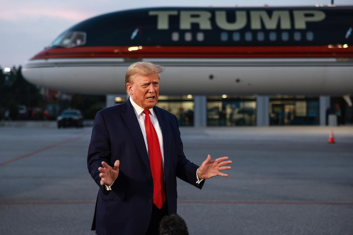 Trump Sons Respond After Real Estate Website Lists Mar-a-Lago as Sold