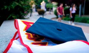 College Graduates Looking for Better Job Opportunities Increasingly Going Back for Their MBAs