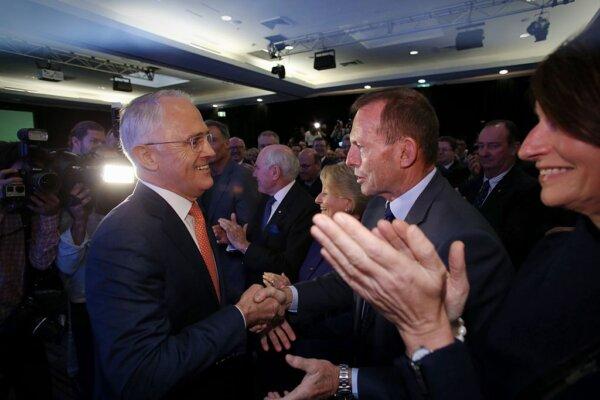 Former prime Minister Malcolm Turnbull greeted Tony Abbott before he addressed the Coalition national campaign rally during the Liberal Party 2016 Federal Campaign Launch in Sydney, Australia, on June 26, 2016. (Andrew Meares-Pool/Getty Images)