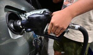 Newsom Backs Making California Oil Refineries Keep Minimum Supplies