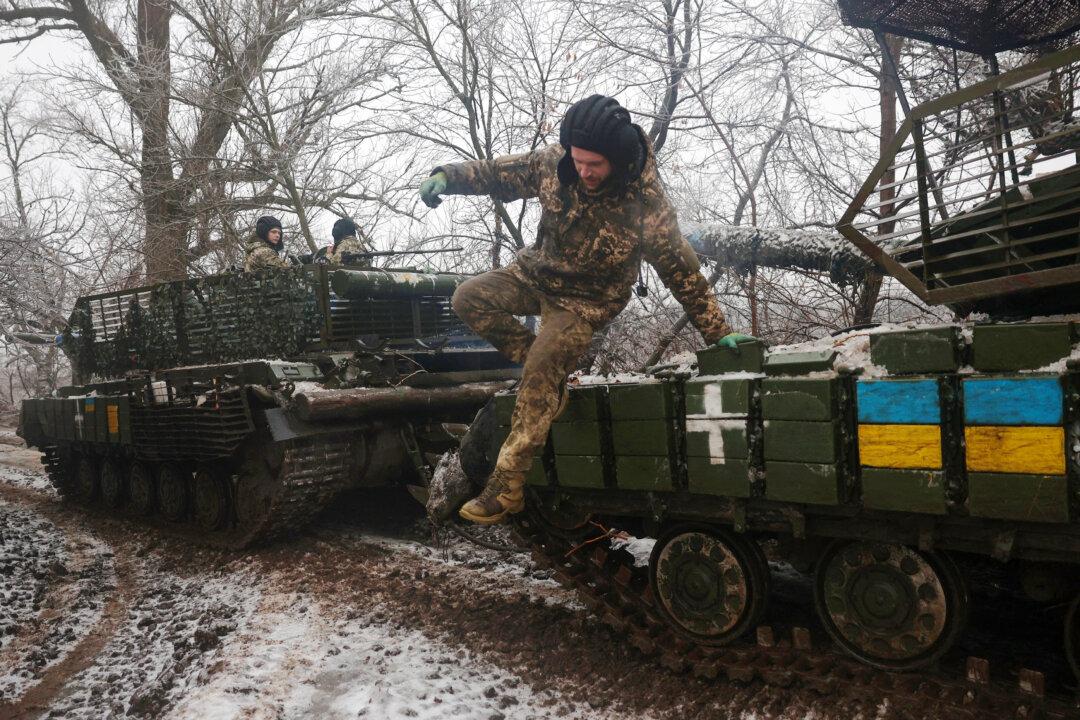 Kyiv Challenges Russian Claims of Major Advances Along Donetsk Frontline