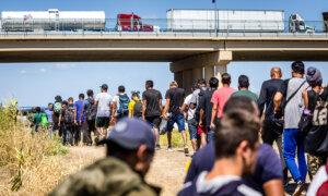 Trump to Visit Border Town, Spotlighting Illegal Immigration Crisis