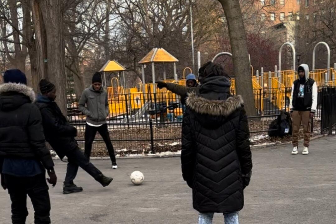 Parks and Defecation: Illegal Immigrants Continue to Gather at Tompkins Square After Reports of Unsanitary Conditions