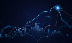 Will Cutting Government Spending Save the US Economy From Crisis?