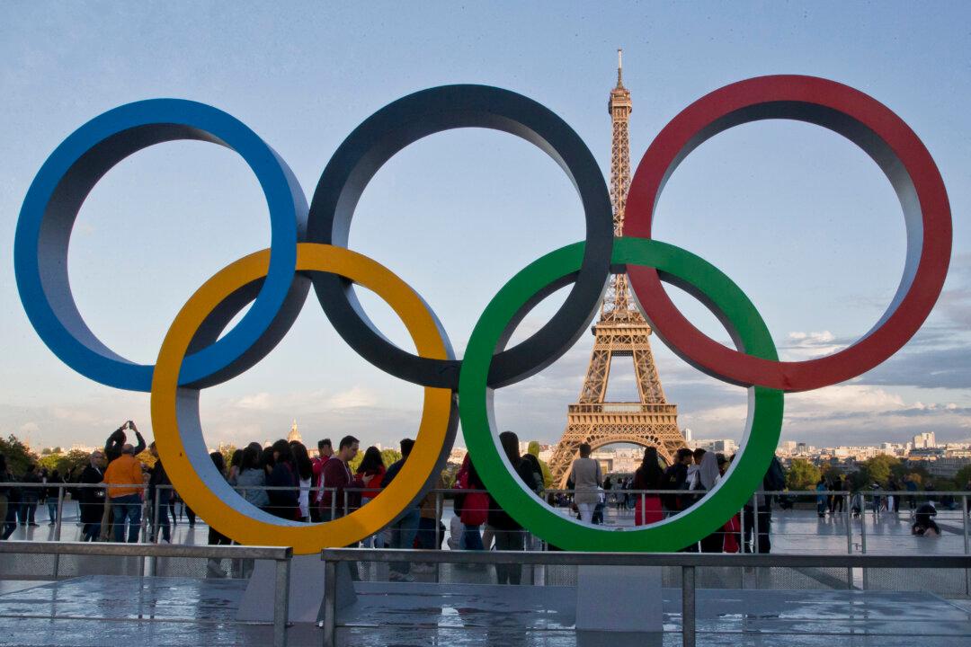 France Downsizes Paris 2024 Opening Ceremony Crowd to Around 300,000 Spectators